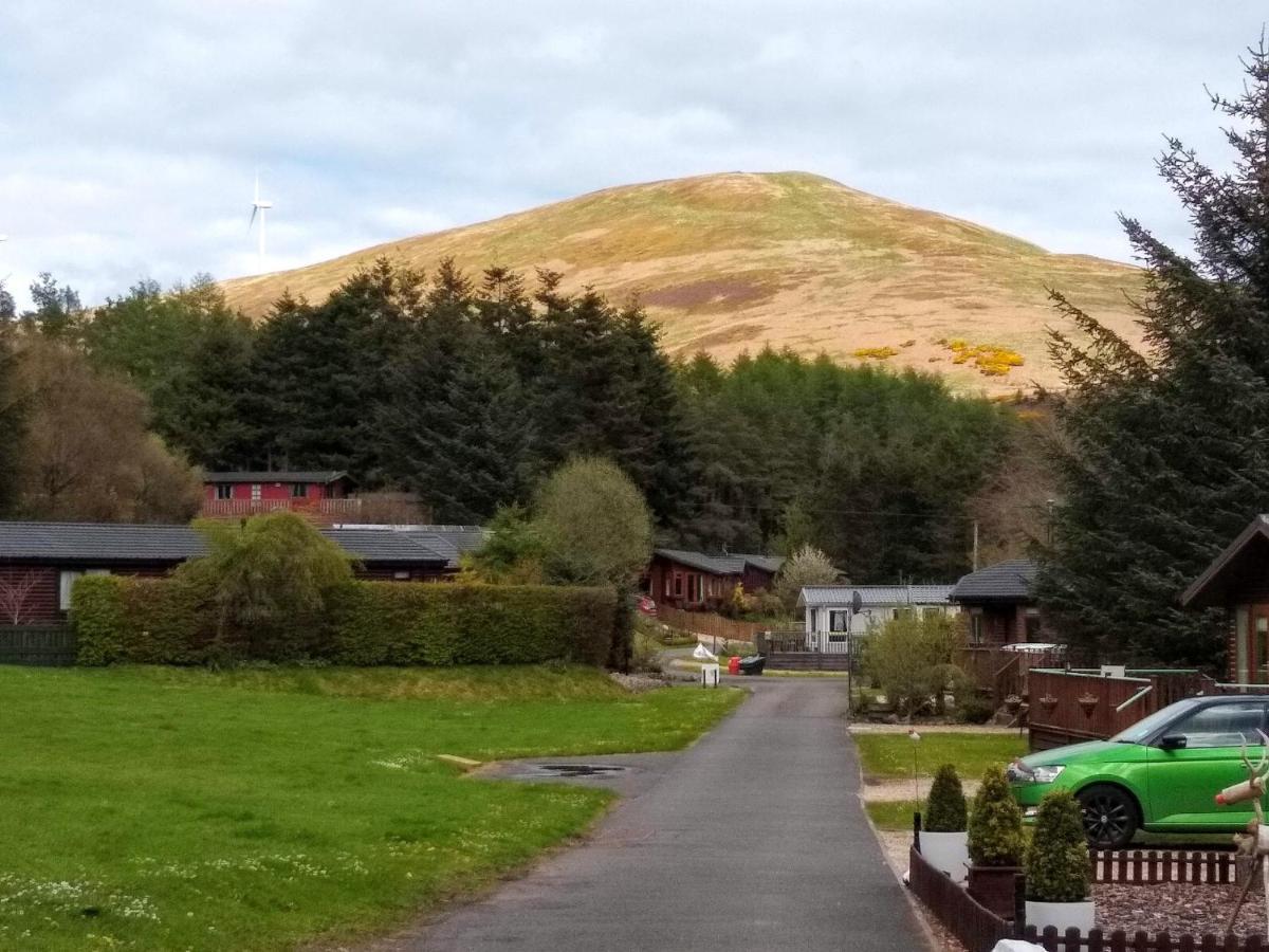 Lazy Days Lodge Glendevon Exterior photo